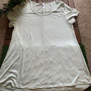 Lularoe Shirt Short Sleeve Light Green Size XL